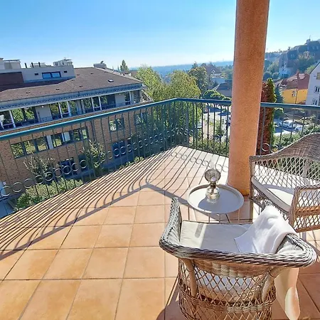 아파트 La Siesta Penthouse *