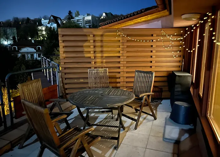 La Siesta Penthouse 公寓